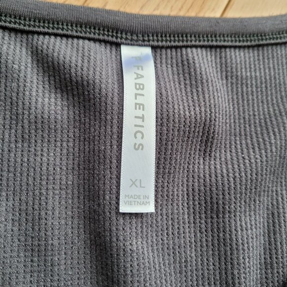 Fabletics Long-Sleeve Waffle Henley Pewter XL - Picture 3 of 9